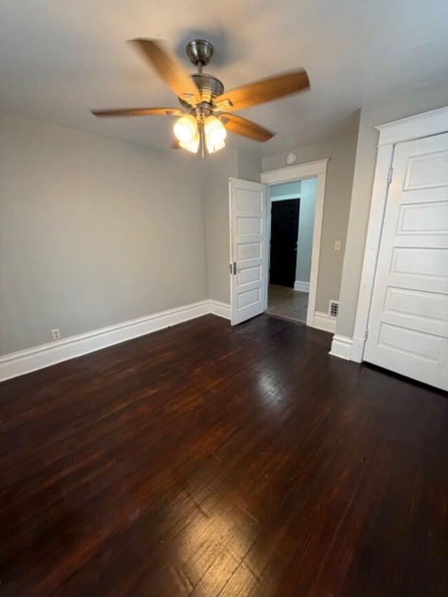 Building Photo - FON1178