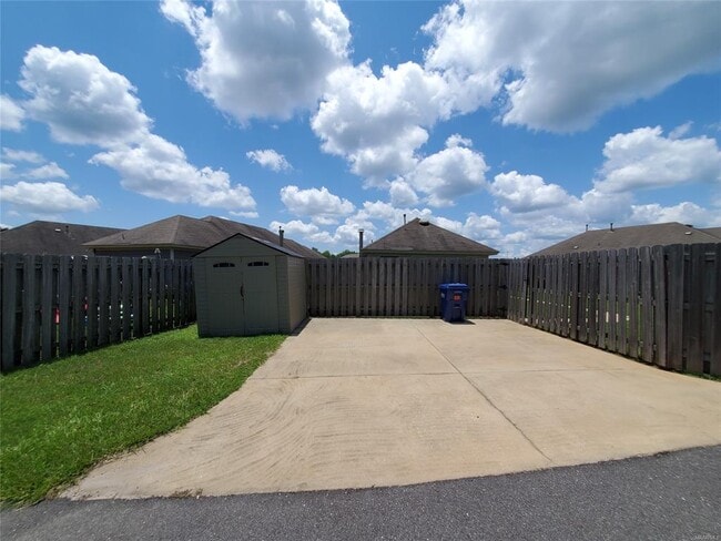 Building Photo - 96 Grand Park Dr
