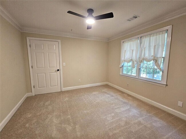 Building Photo - 1473 Mayfield Rd