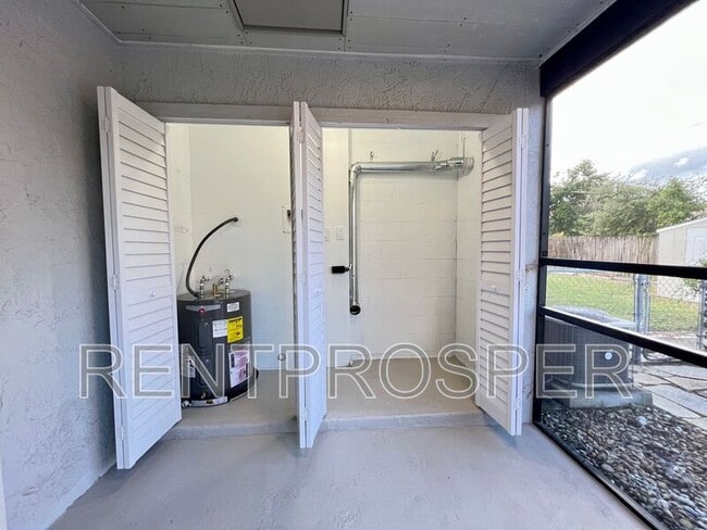 Building Photo - 10467 Riva Ridge Trail