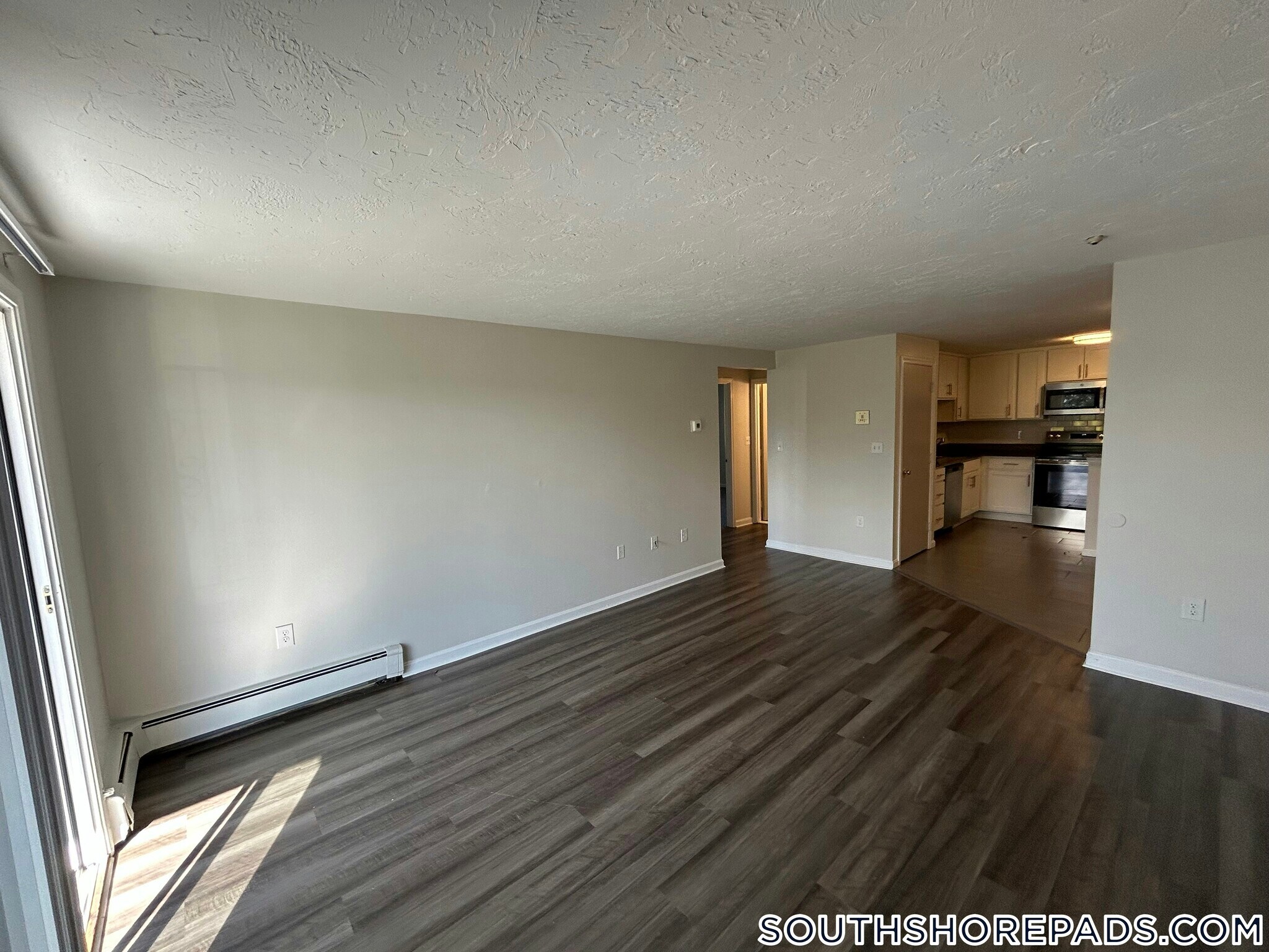 Building Photo - 38 Dean St.