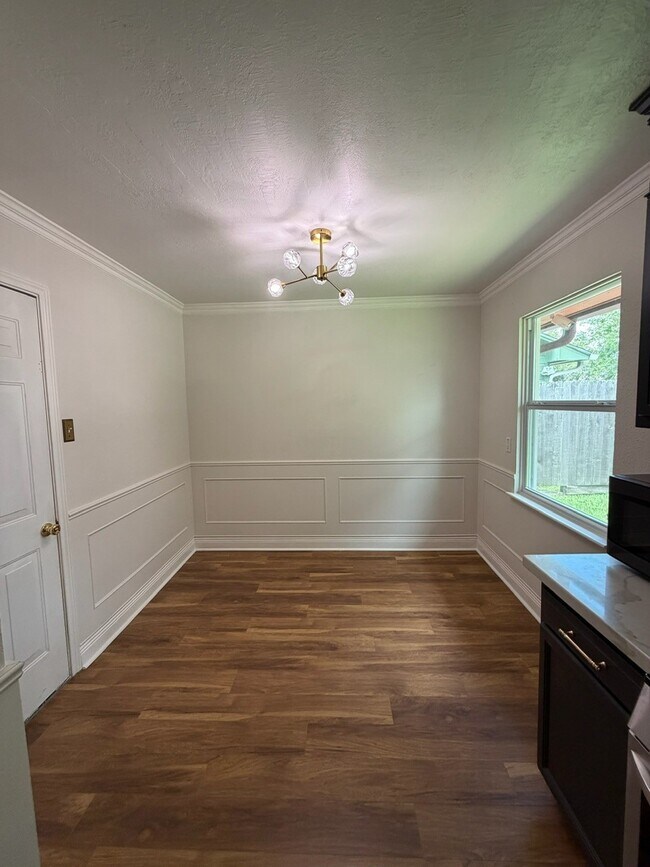 Building Photo - 1432 Butler Dr