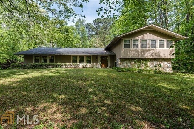 Building Photo - 7585 Spalding Ln