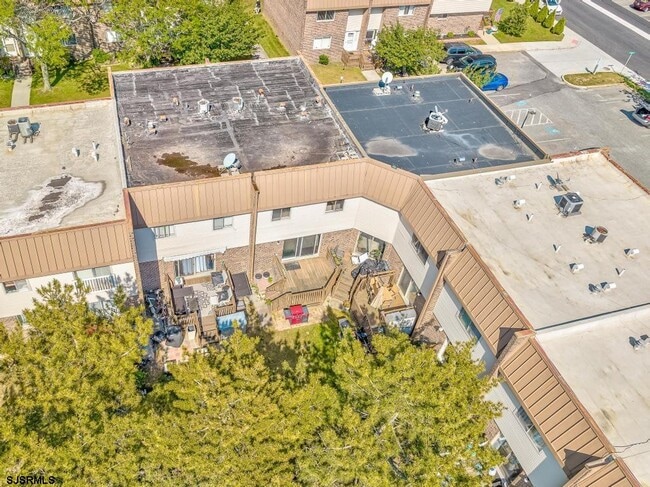Building Photo - 801 Dudley Ct
