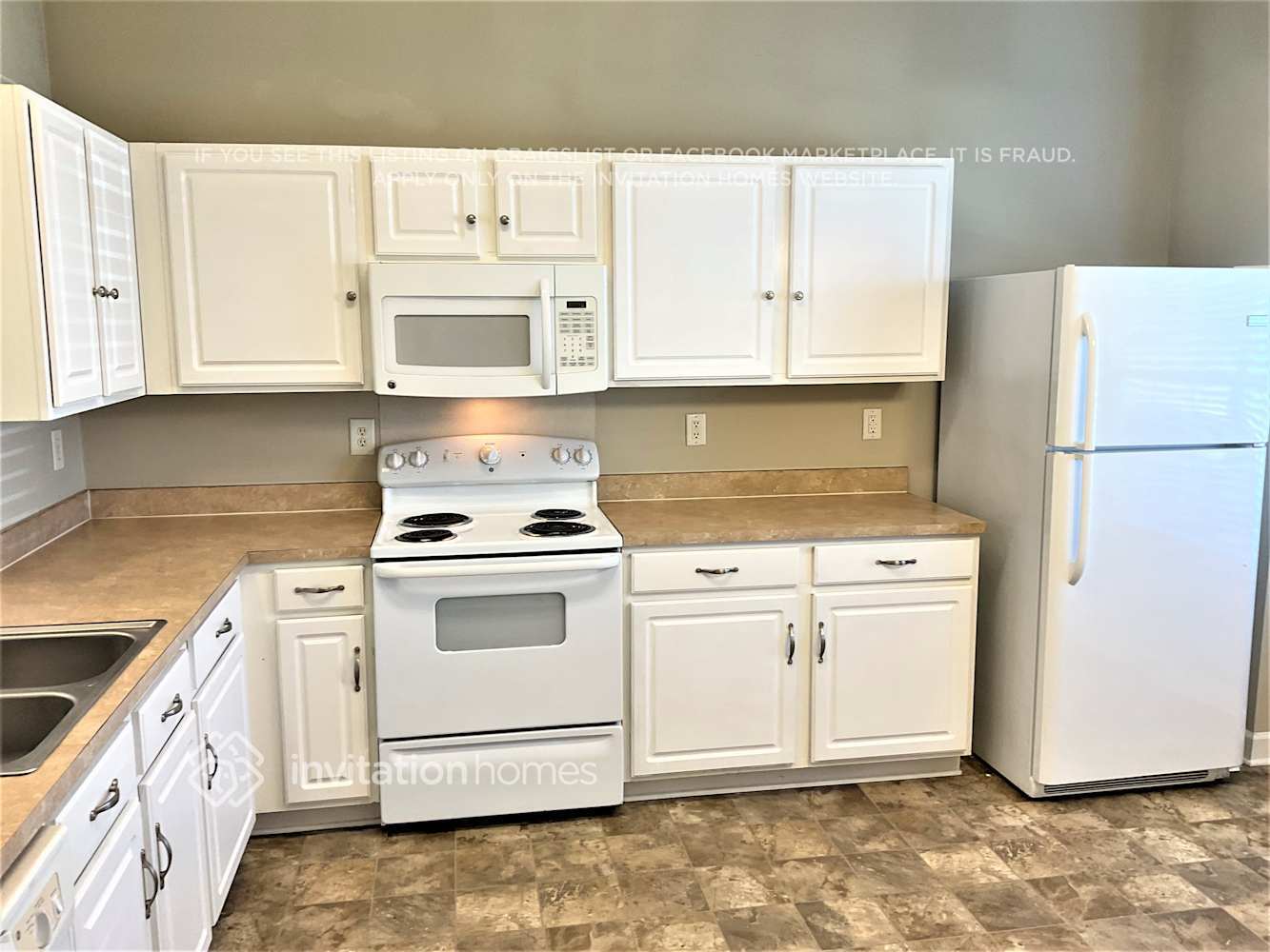 Building Photo - 6239 Day Lilly Ln