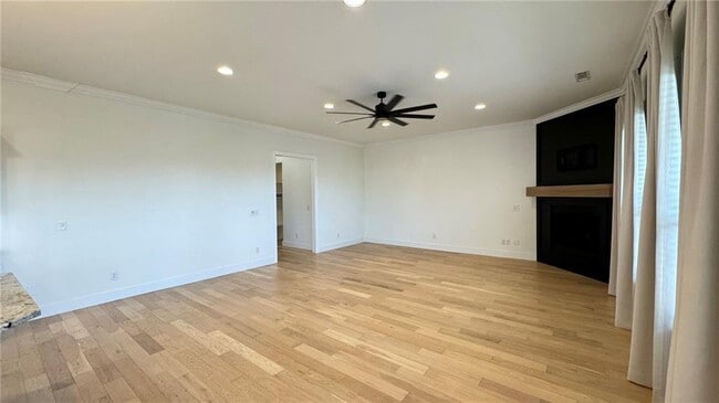 Building Photo - 5806 W Red Maple Dr