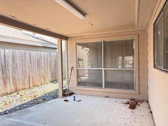 Building Photo - 11547 Willwood Dr