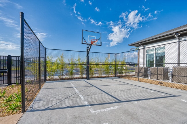 Building Photo - 2869 Bookmark Dr