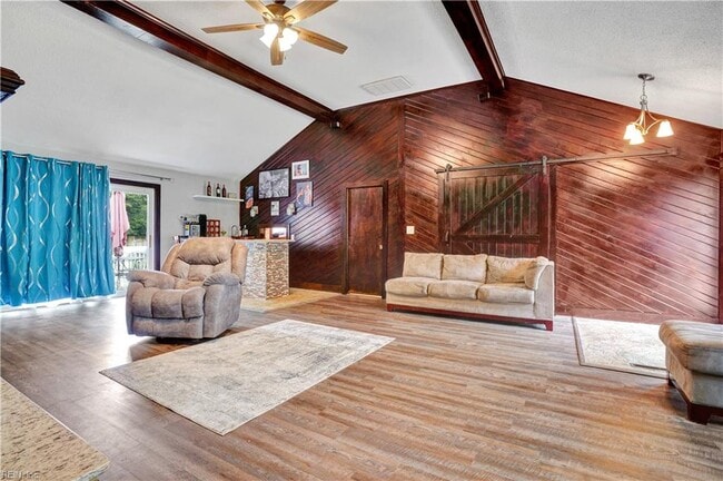 Building Photo - 1780 Valhalla Arch