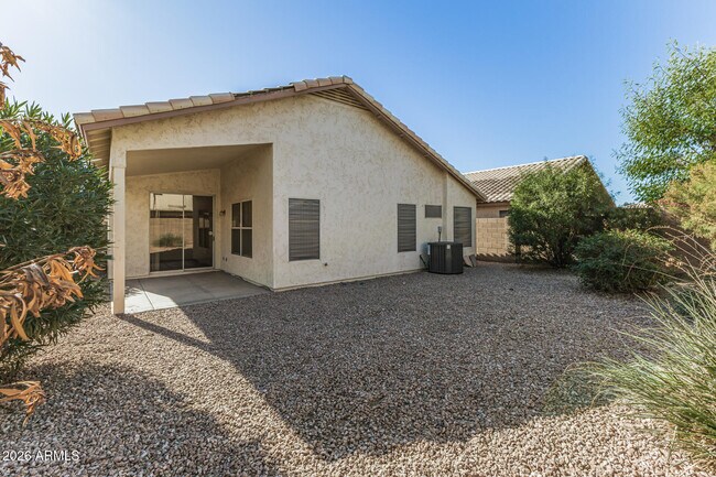 Building Photo - 9846 W Tonopah Dr