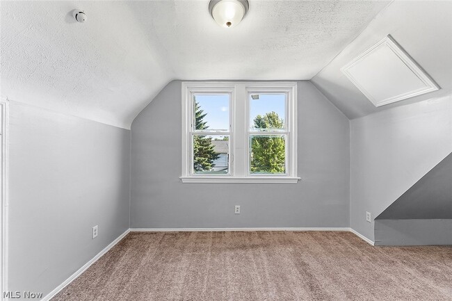 Building Photo - 20400 Fuller Ave