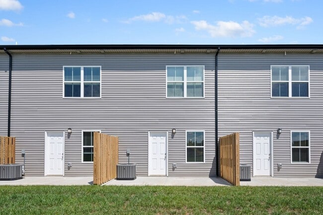 Interior Photo - 212 Drayton Dr.