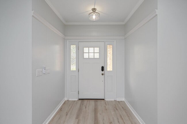 Building Photo - 1729 Wren Way