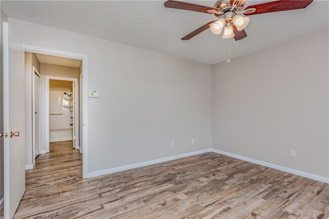 Building Photo - 2322 Klattenhoff Dr