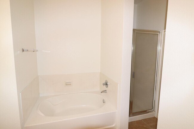 Building Photo - 3 Bedroom in Vail