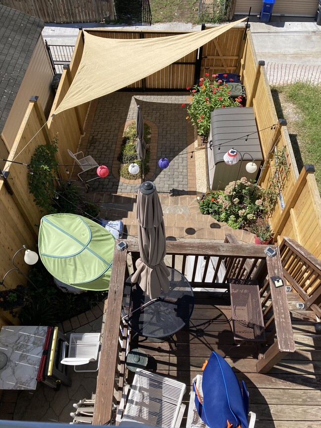 View of backyard, shed visible. - 526 24th St NE