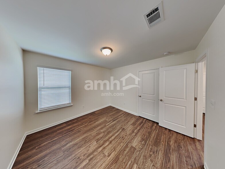 Building Photo - 166 Andrew Jackson Ct