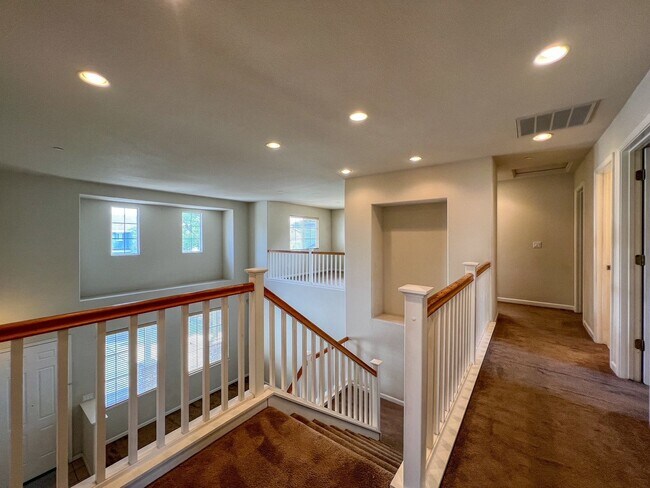 Building Photo - 151 San Marco Way