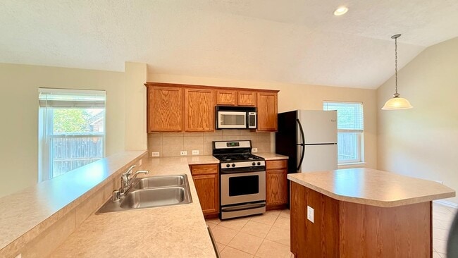 Building Photo - 23202 Prairie Lily Ln