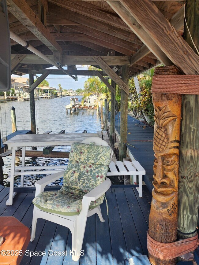 Building Photo - 1755 S Harbor Dr