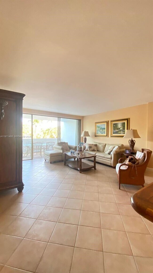 Building Photo - 177 Ocean Ln Dr