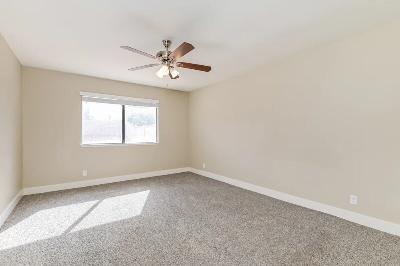 Building Photo - 7150 Powderhorn Cir