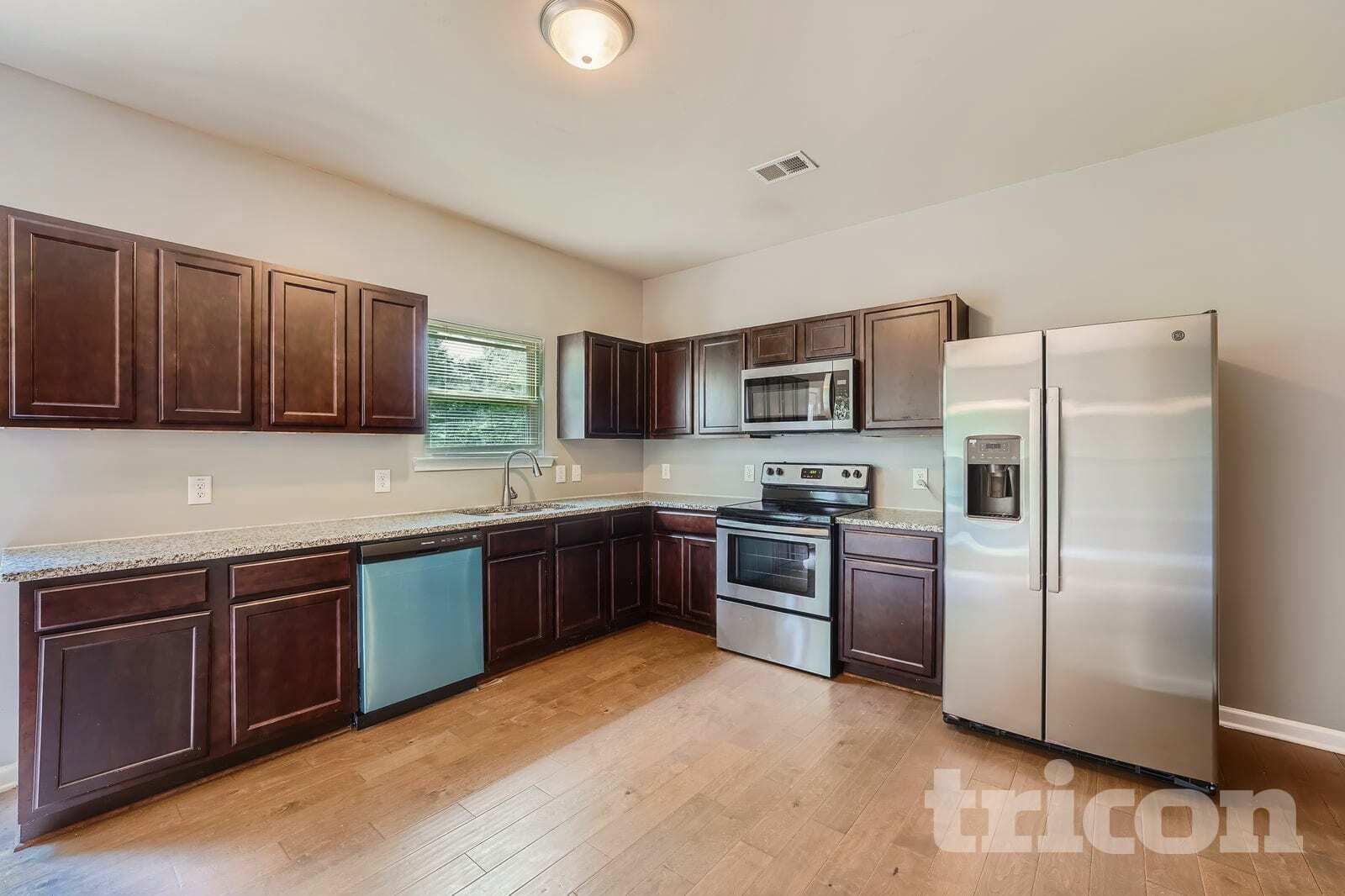 Building Photo - 3983 Sitka Dr