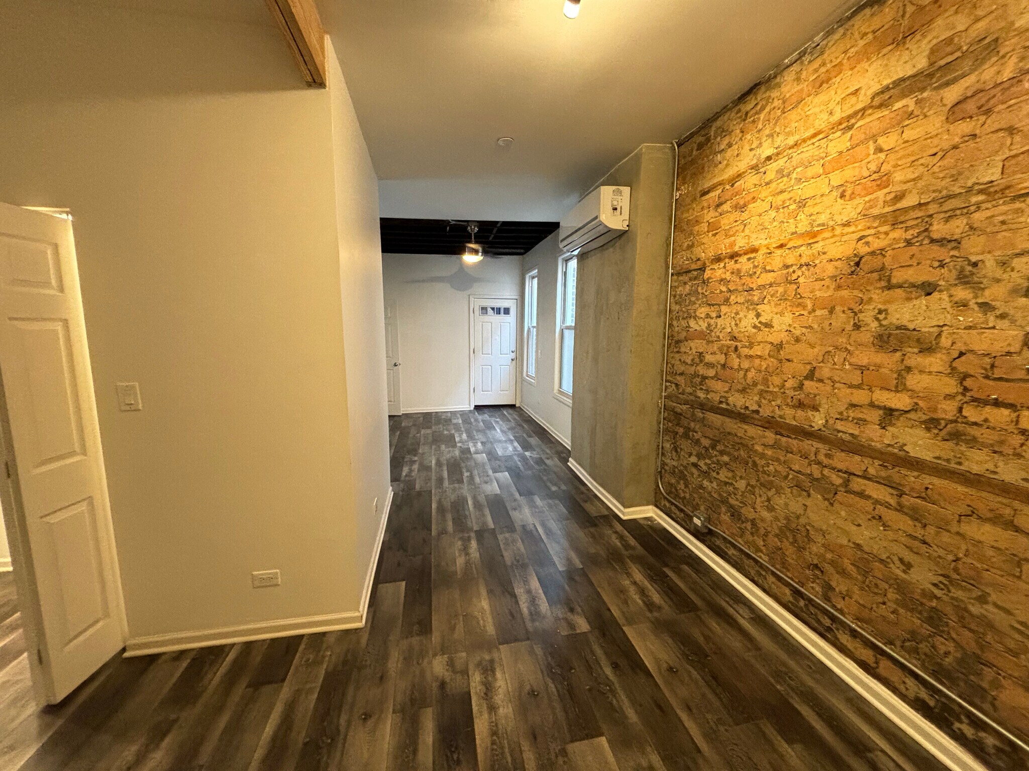 Building Photo - 2635 S Princeton Ave