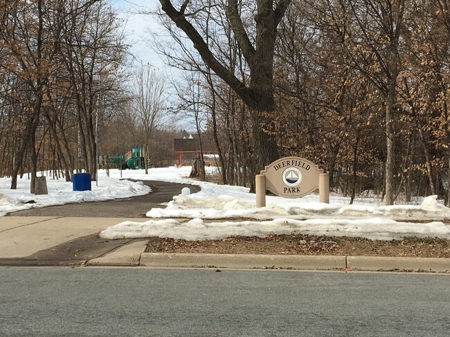 Building Photo - 17320 River Birch Ln