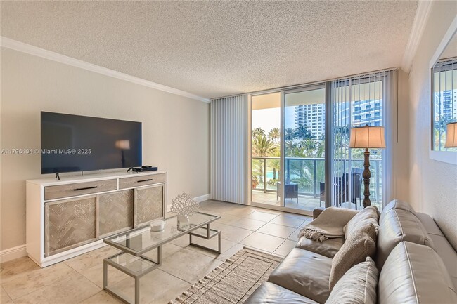 Primary Photo - 2501 S Ocean Dr