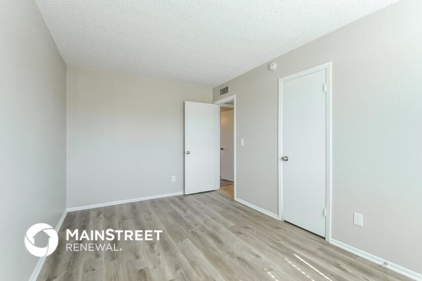 Building Photo - 1716 W Sequoia Dr