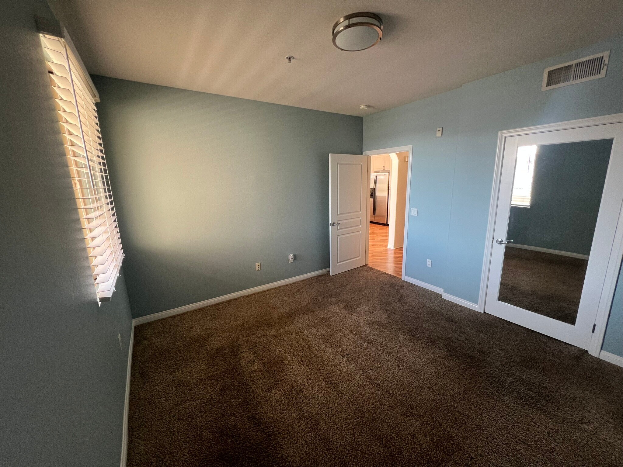 Building Photo - 3887 Pell Pl