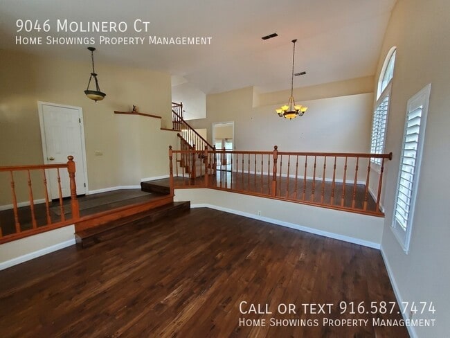 Building Photo - 9046 Molinero Ct