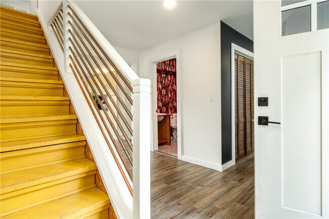 Building Photo - 1399 Arbuckle Hollow Rd
