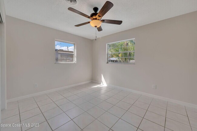 Building Photo - 140 Brandy Ln