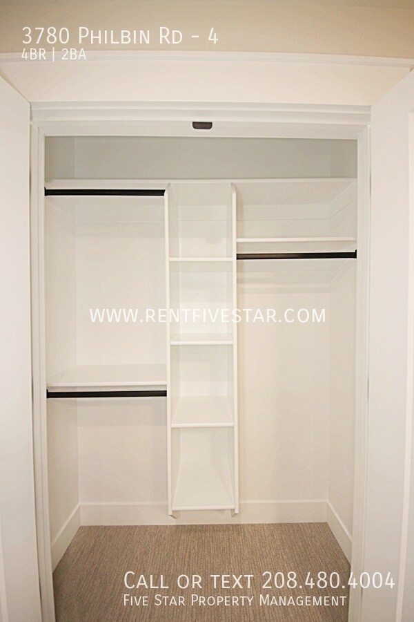 Building Photo - 3780 N Philbin Rd