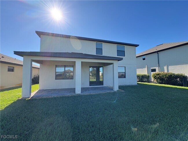 Building Photo - 14569 Monrovia Ln