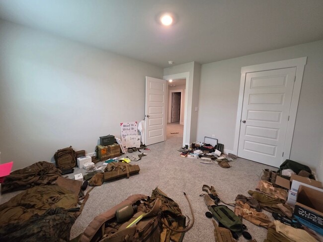 Building Photo - 1219 Inner Banks Ln