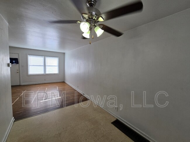 Building Photo - 251 Madison St