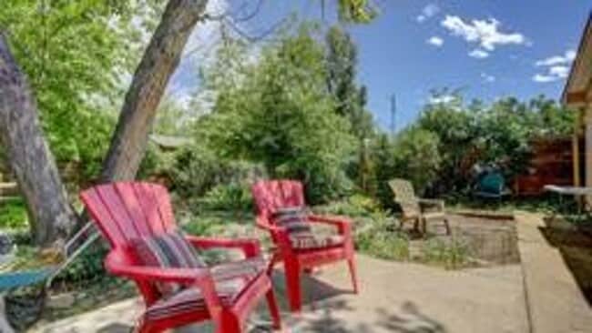 Building Photo - PRE-LEASE 4 BED 2 BATH – Updated Brick Hom...