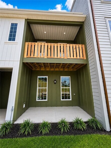 Building Photo - 307 Palisade Wy