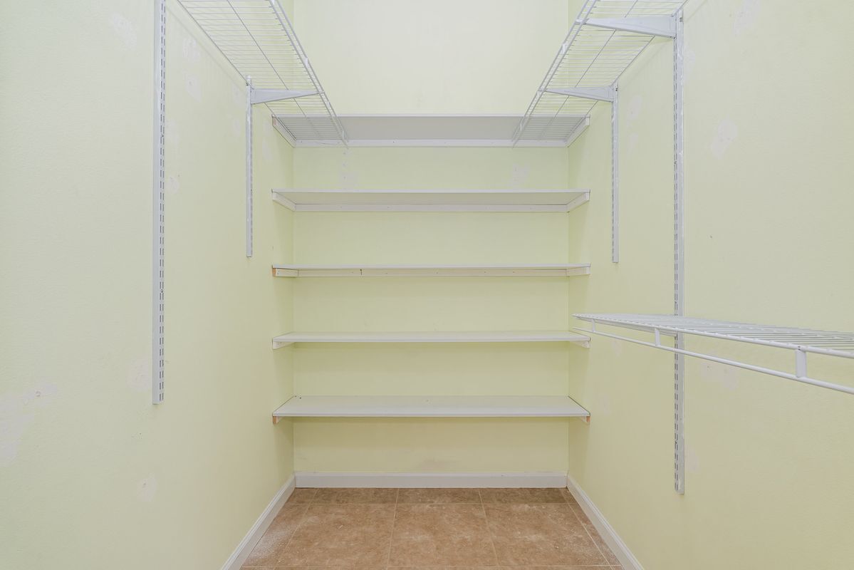 Building Photo - 1322 Dittmer Cir SE