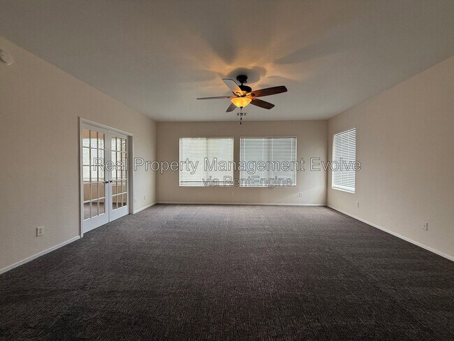 Building Photo - 1234 W Remington Dr