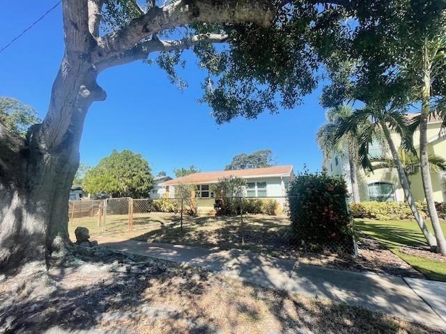 Building Photo - 5521 4th Ave N