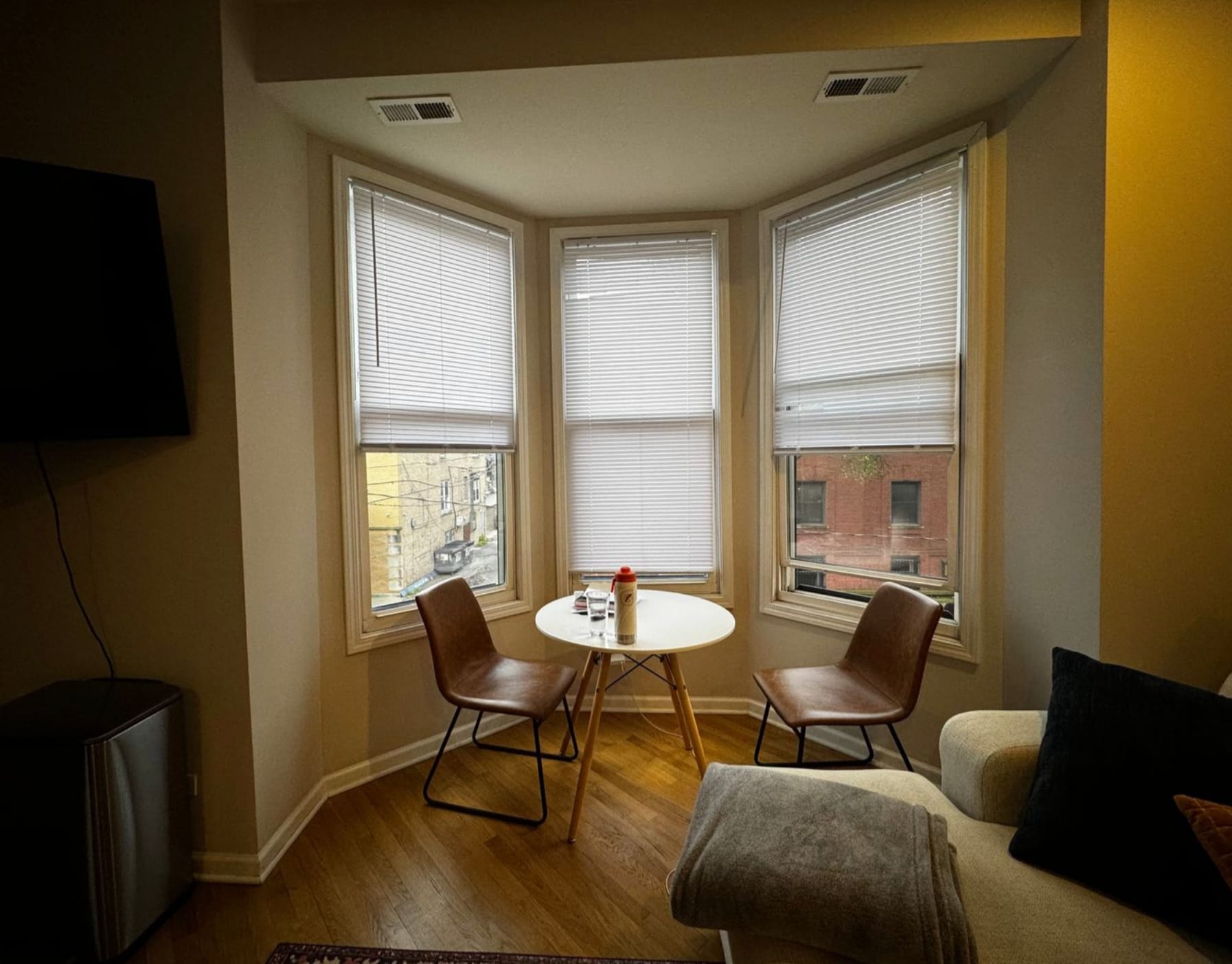 Building Photo - 2746 W Le Moyne St