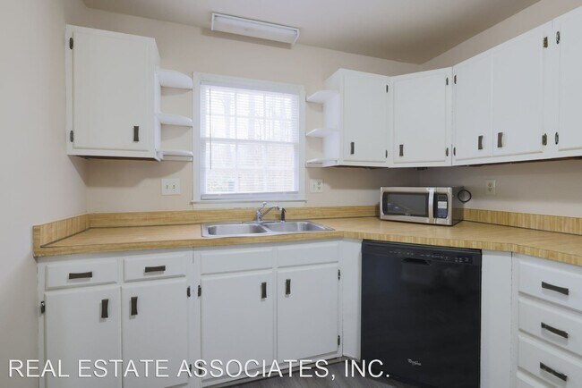 Building Photo - 3 br, 2 bath House - 5510 McCormick Road