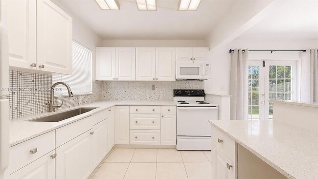 Building Photo - 15305 SW 104th Ave