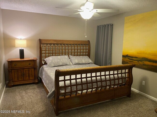 Building Photo - 12323 Silent Brook Trail N