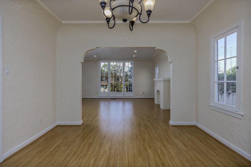 Building Photo - 1244 S Highland Ave