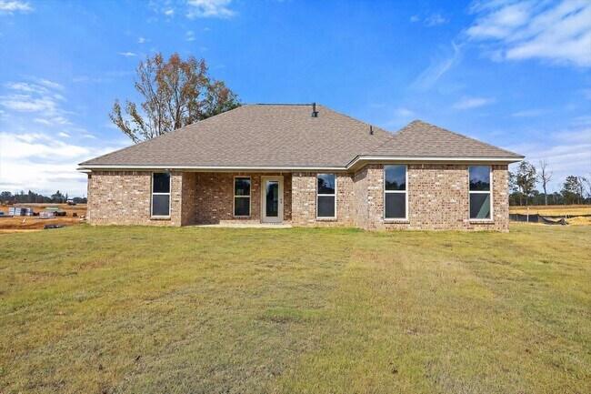 Building Photo - 577 Patrick Farms Dr